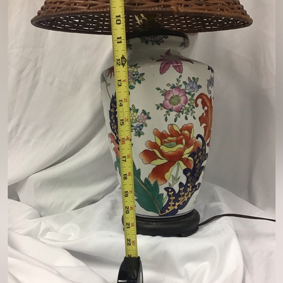 Vintage Hand made Rattan lampshade - Picture 11 of 14